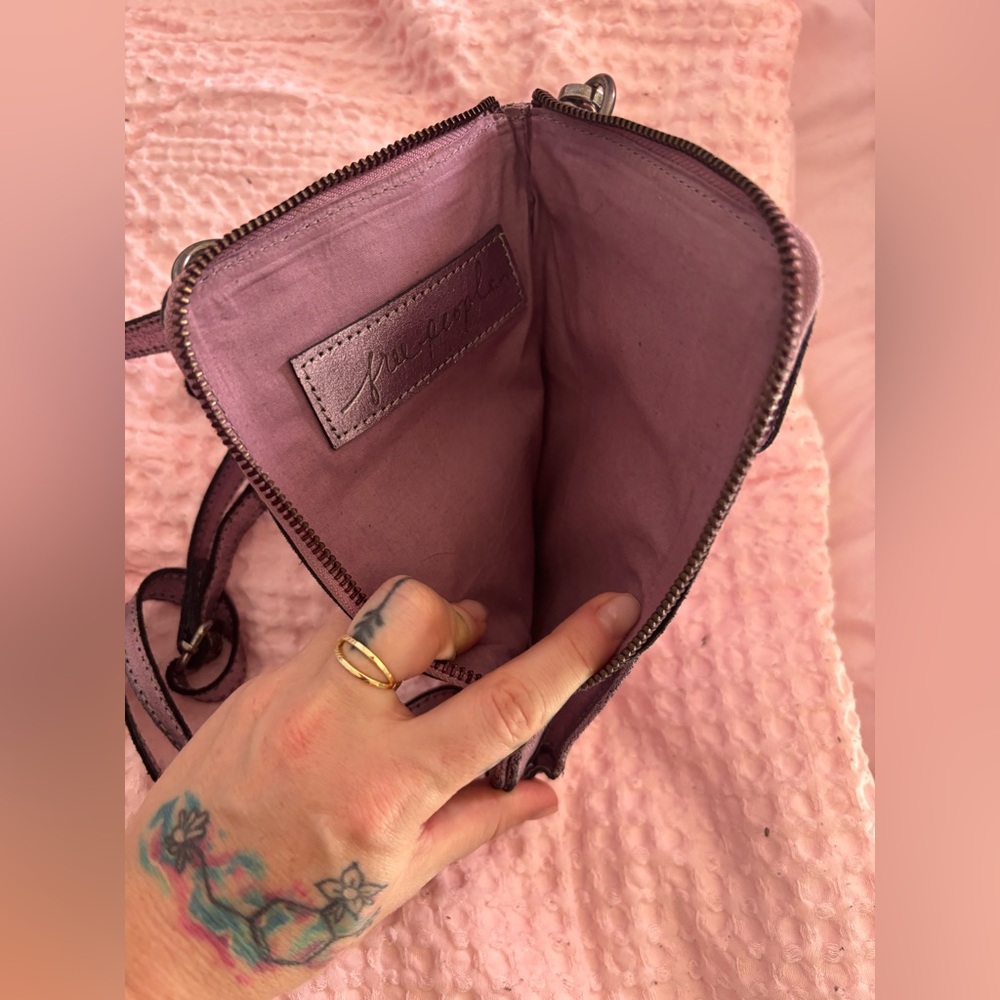 FP crossbody
